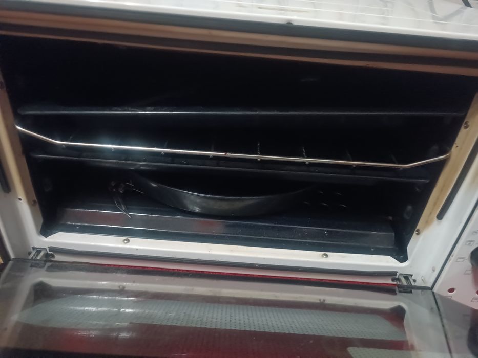 Элктропеч практичная срочно