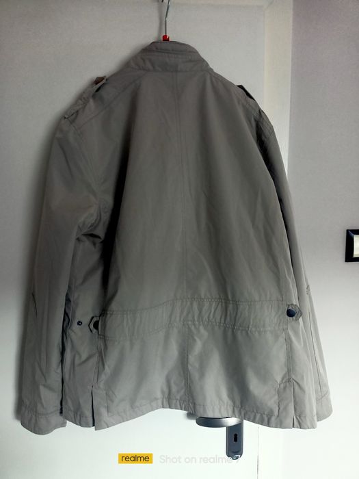 Мъжко бежово яке