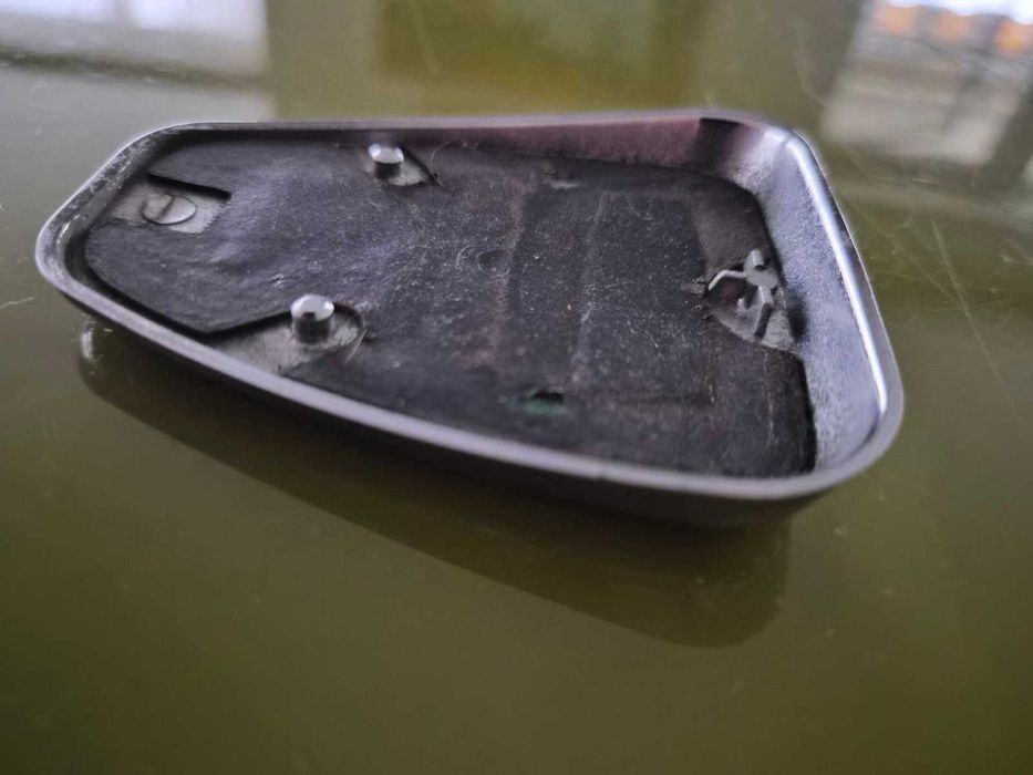 Ровър -оригинални предни и задни емблеми