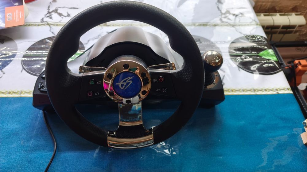 Продается игровой руль