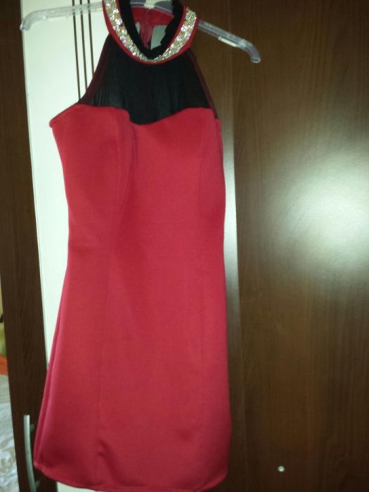 Rochie noua rosie