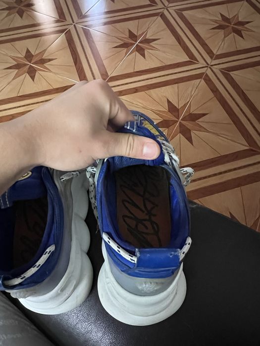 Vand Versace Chain Reaction