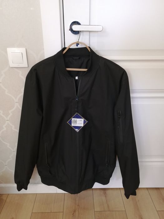 Продам мужской бомбер