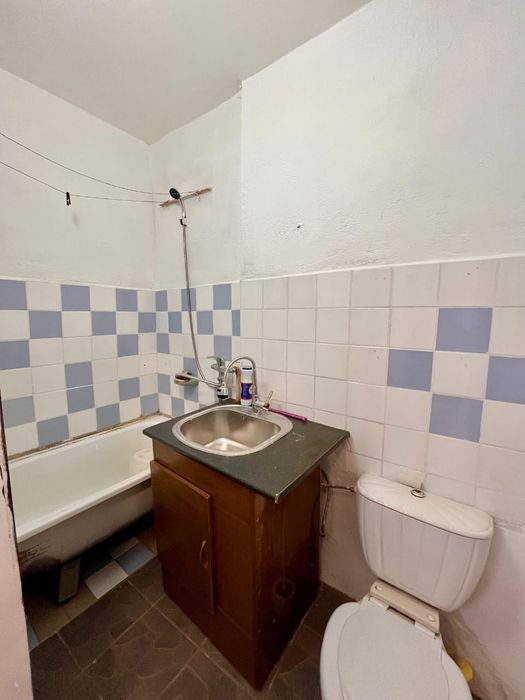 Двухкомнатная возле университета.