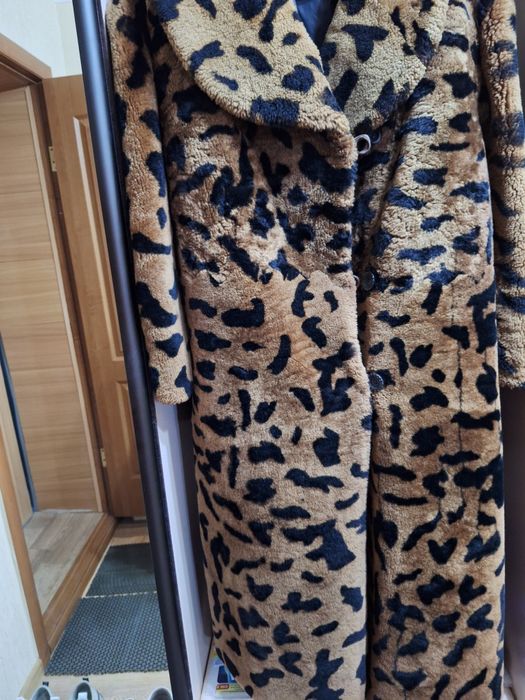 Шуба цигейковая коричневая