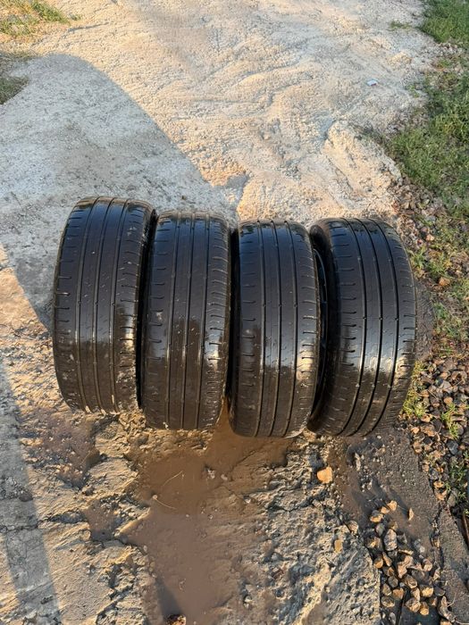 Автомобильный  шины