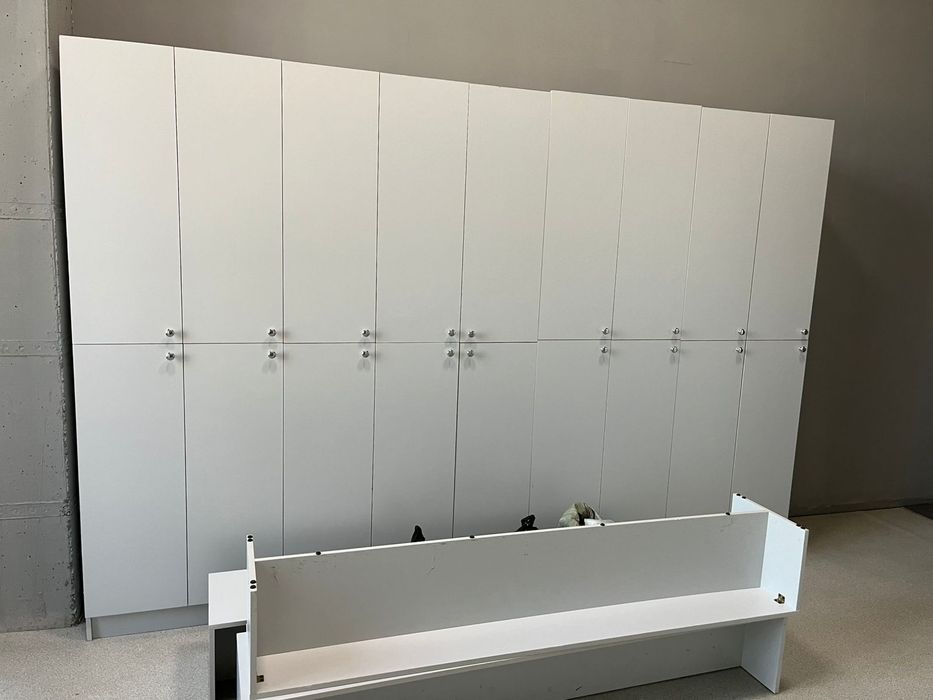 Продаются новые шкафчики