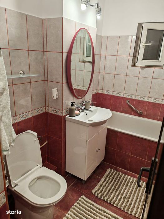 Apartament 2 camere de închiriat