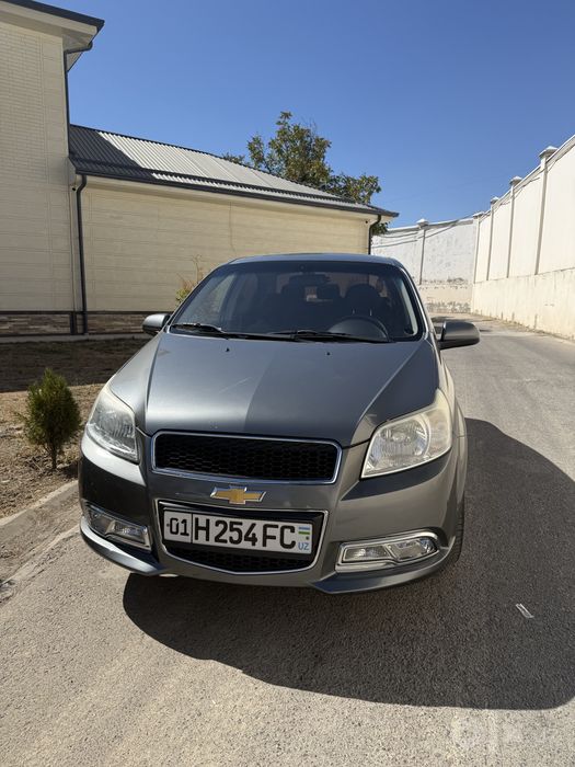 Nexia 3  2017.  90.000km  m/t