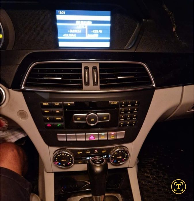 Dezmembrez mercedes c220 w204 facelift cutie automata 7g tronic 2.2 e5