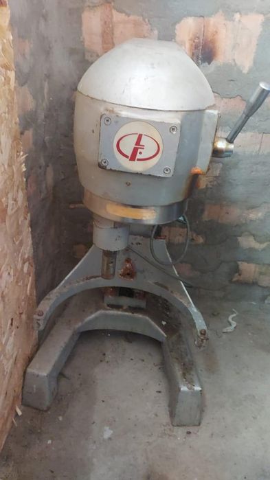 Планетарный миксер