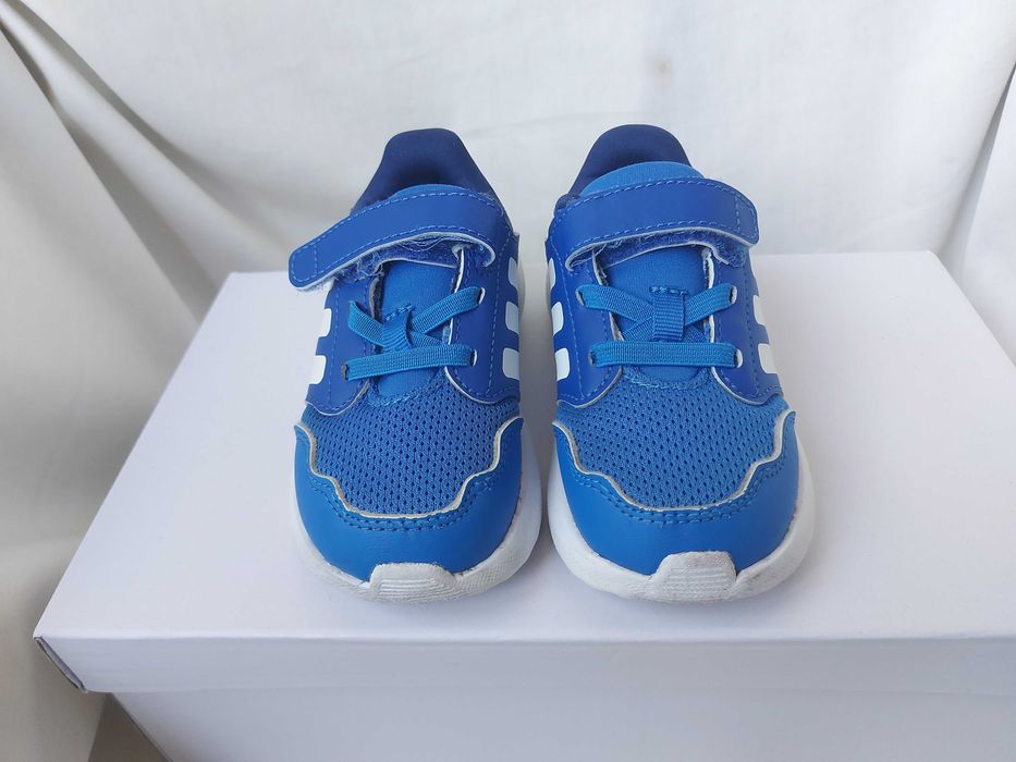 детски маратонки adidas