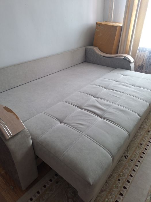 Продаю диван-тахта.Пришахтинск