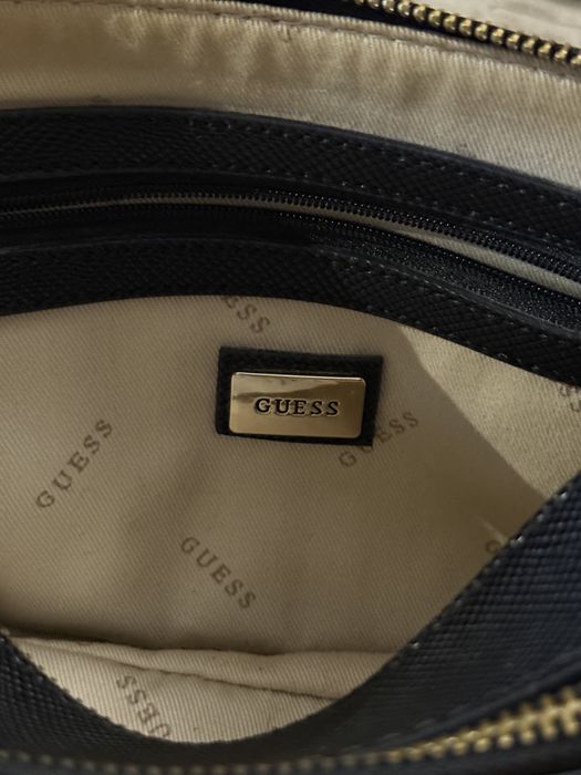 Чанта през рамо Guess