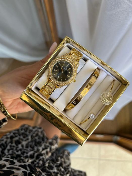 Наручные часы для девушек, Подарки на 14 февраль, Подарки девушкам