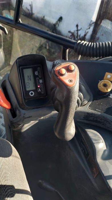 New Holland 100 cp cu plug  Lemken și grapă Lely