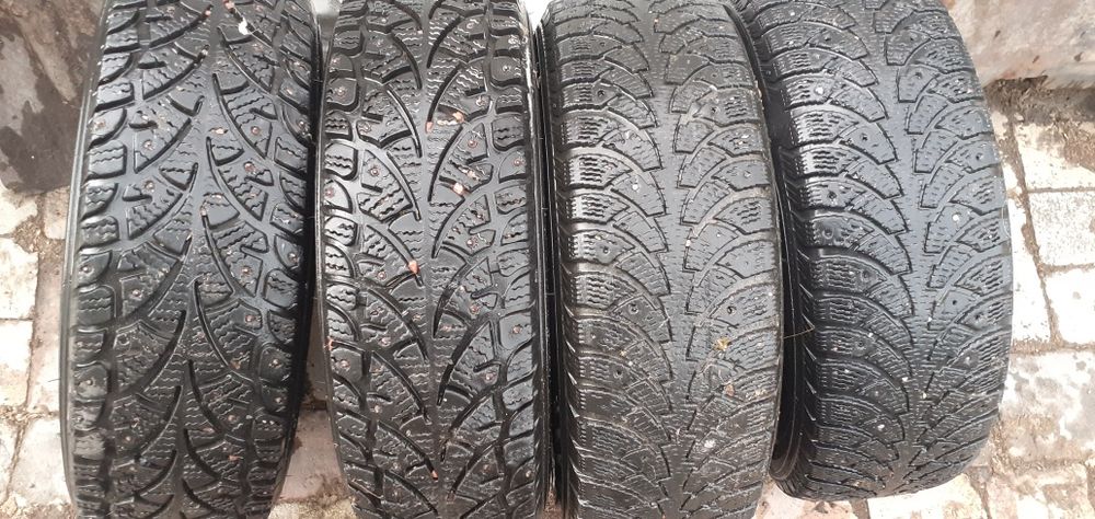 Комплект зимний резины