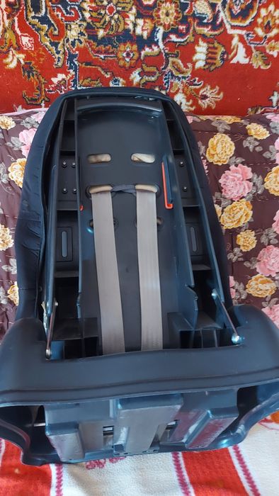 Детское авто кресло