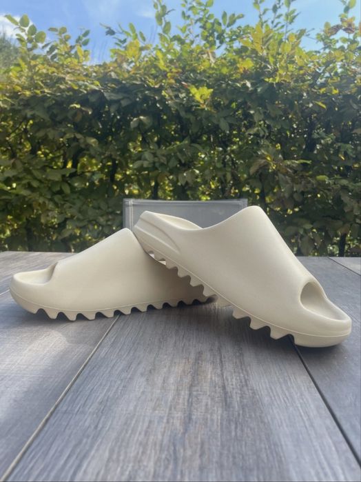 Adidas Yeezy Slide Bone – FZ5897 | Размери 40–46 | Нови