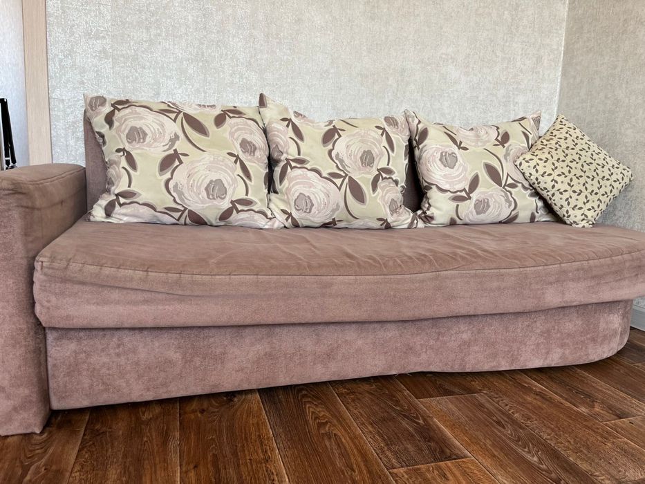 Диван расклалной