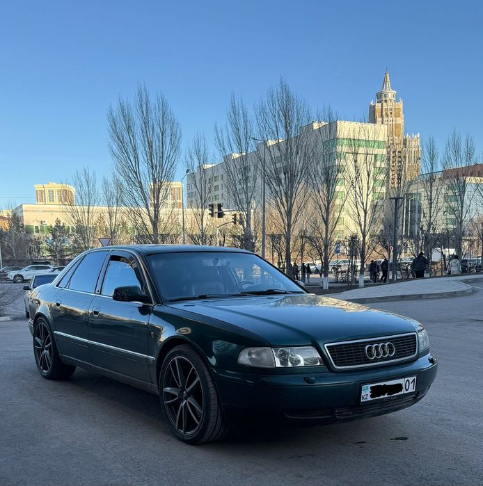 Audi A8(S-line) 3.7