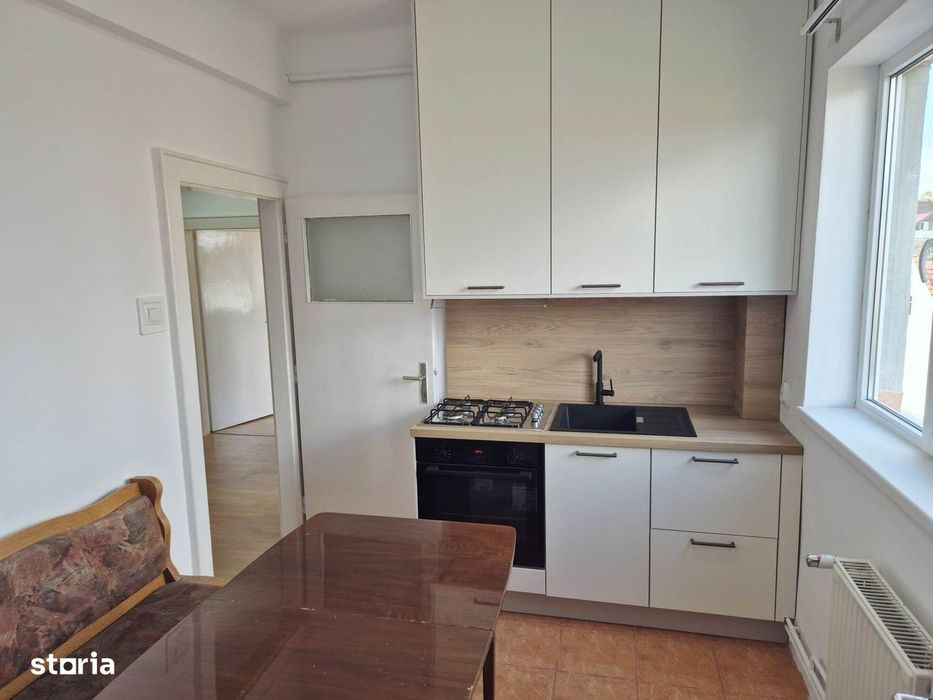 Garsoniera cu suprafata de 45mp,in zona centrala