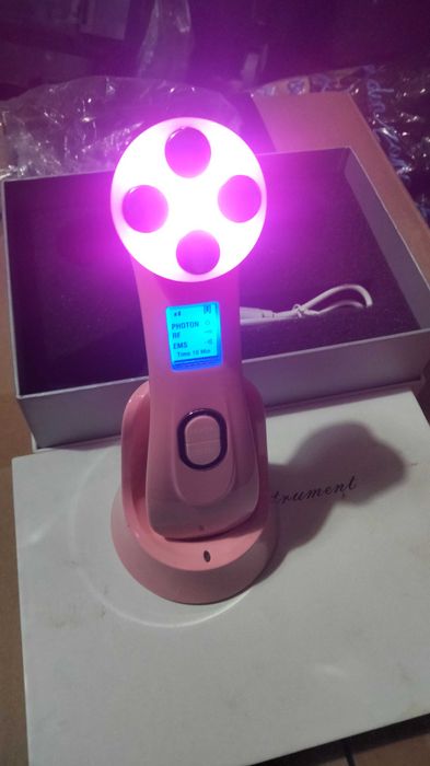 Aparat Profesional ingrijire faciala