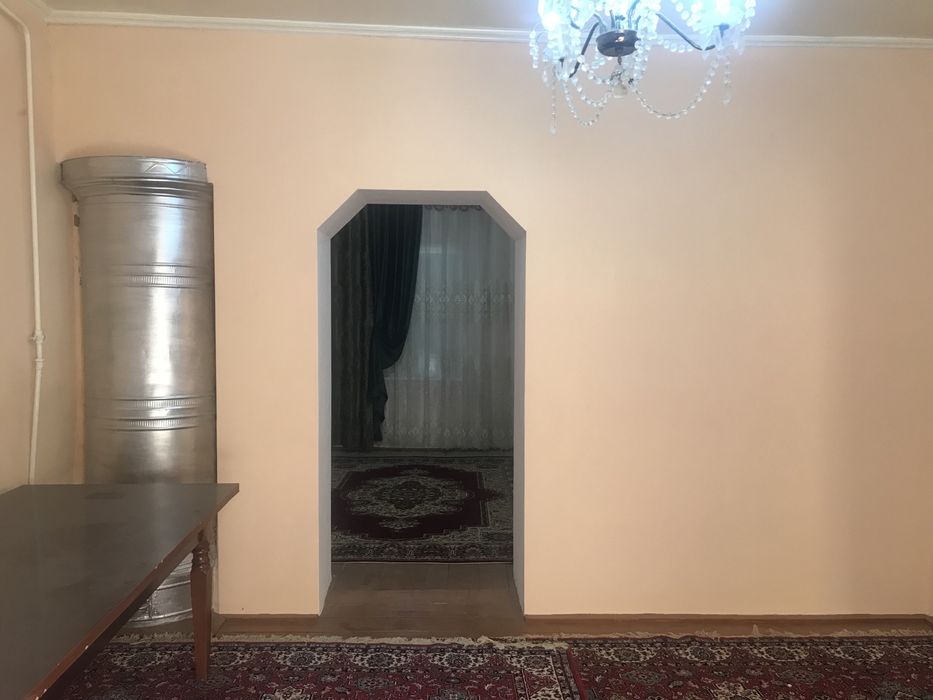 Уй сотилади.ховли 6 сотих 6 хона