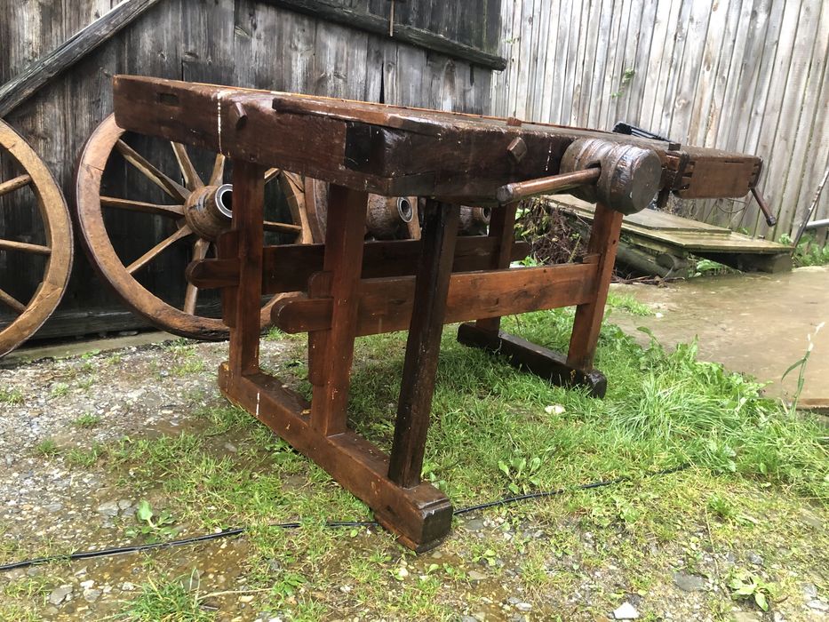 Banc de tâmplârie vechi