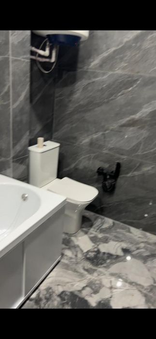 Продаётся трёхкомнатная квартира