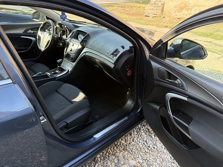 Opel Insignia 1.8 Benzină 140 CP • 145.000 KM Reali • 2 Chei • RATE