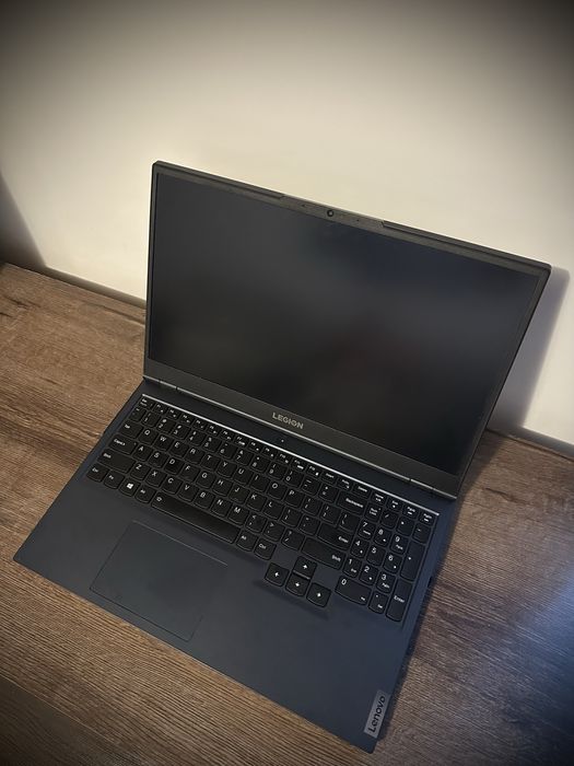 Laptop Gaming LENOVO Legion 5 15ACH6H