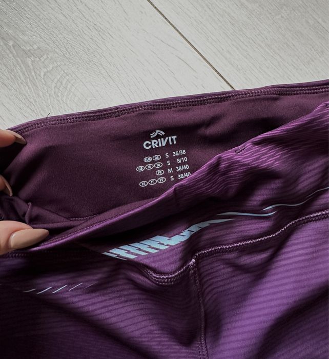 Дамски спортни клинове