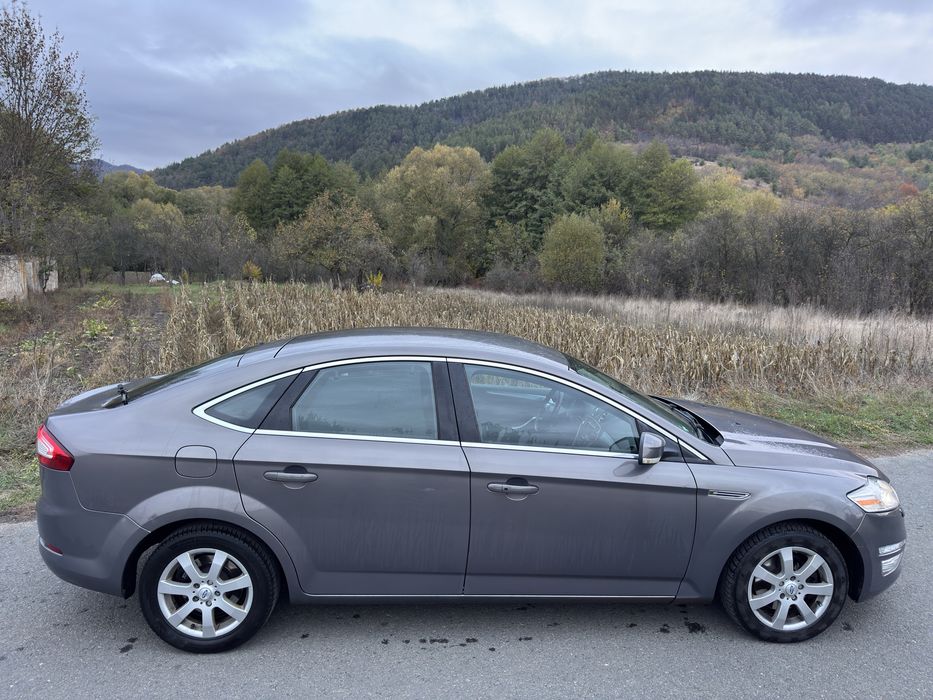 Ford Mondeo Mk4 Facelift – 2.0 TDCi 163 CP, An 2013, Dotări bogate, Stare impecabilă
