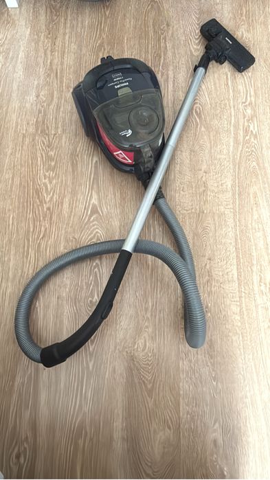 Пылесос Philips 1700W