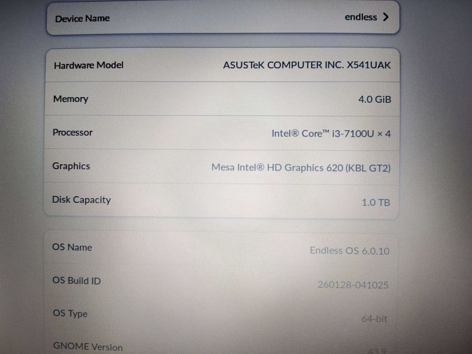 Laptop Asus Intel i3/1TB HDD/DVD, ideal pt elevi/internet/filme/office