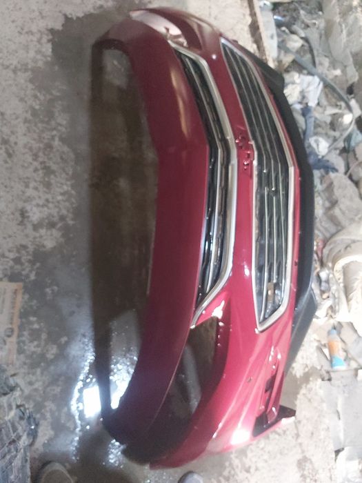 Продам бампер целый малибу 2