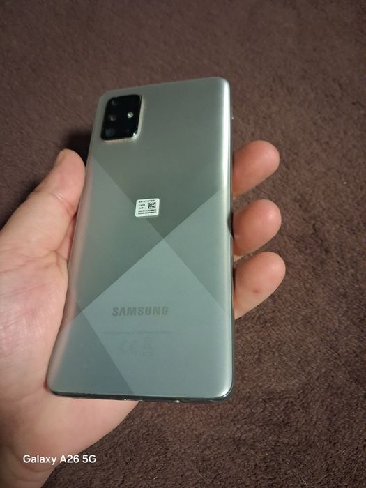 Самсунг А71 в отлично състояние