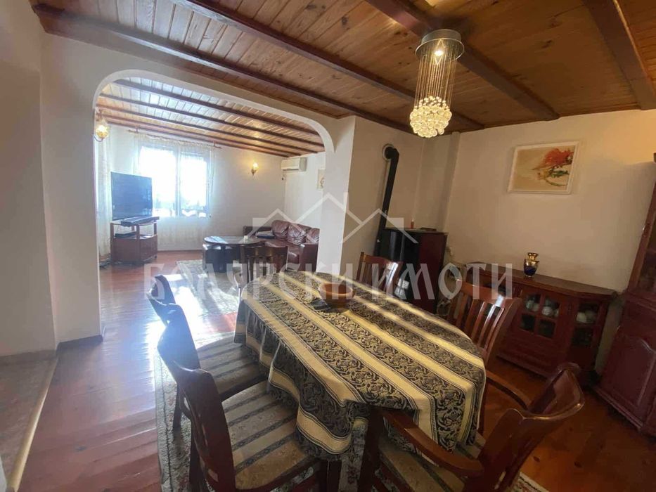 Продава се Къща в Дебелец - 202 кв.м за 477 €/кв.м - Снимка #12