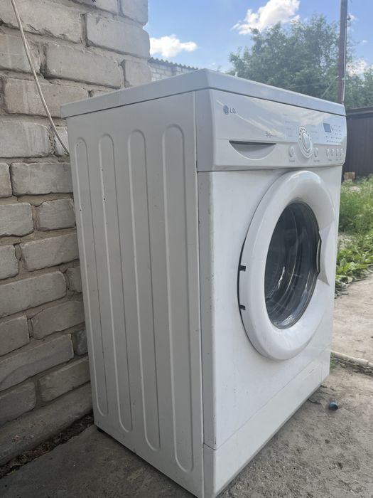 Стиральная машина LG 5кг.