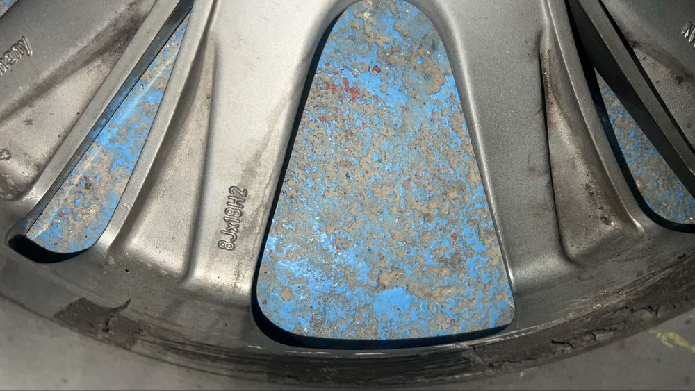 Vand roti VW - 235/40/18