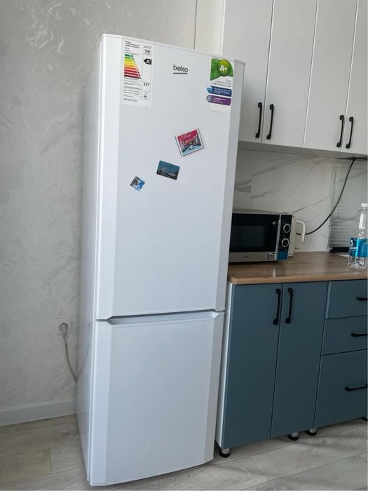 Продается холодильник Beko