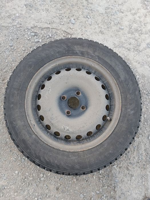 Продаются зимние шипы