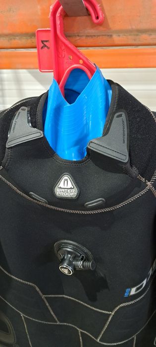 Сух водолазен костюм Waterproof  D10 PRO ISS.