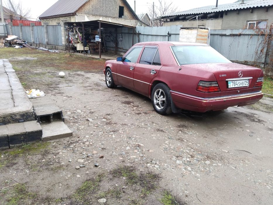 Мерс 124 2.2 ешка