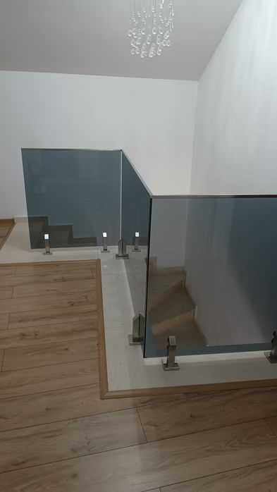 Balustrade din sticlă