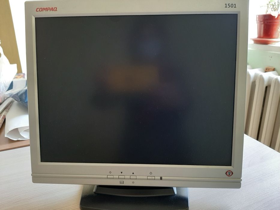 Монитор hp компактный