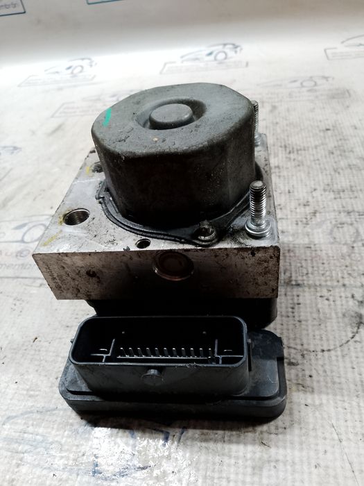 pompa abs dacia duster 1.5 motorina 2015