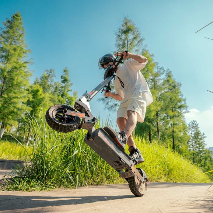 Trotinetă electrică Kukirin G2 nouă, vânzare directă din fabrică.