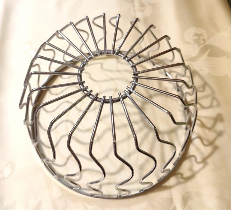 Фруктовница металлическая